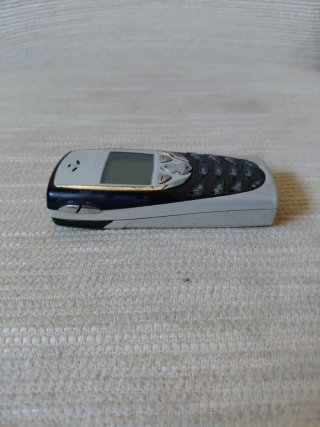 Nokia 8310 Plata