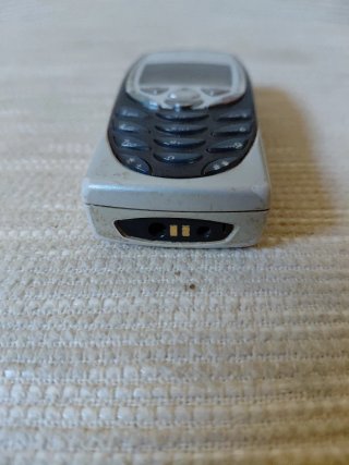 Nokia 8310 Plata
