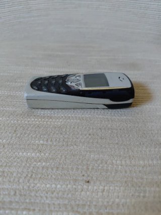 Nokia 8310 Plata