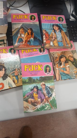 Libros vintage Puck