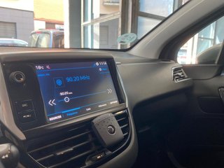 Peugeot 208 2019