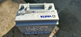 Batería Varta D21 Silver Dynamic 12V 61Ah 600A