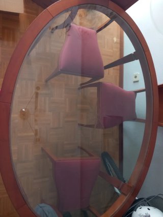 Mesa de comedor con 4 sillas