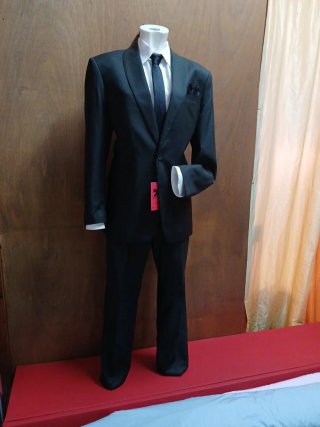 Abito uomo nero elegante taglia 52 un bottone