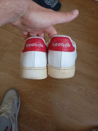 Zapatillas Reebok Blancas y Rojas
