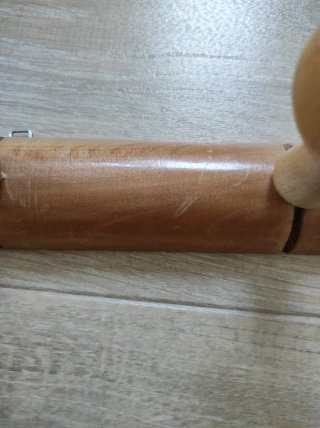 Appendiabiti in legno con 3 pomelli