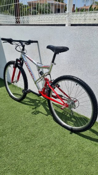 Bicicleta de Montaña 26 Racer