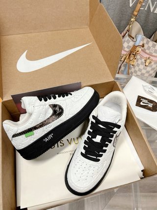Nike Air Force 1 X LOUIS VUITTON