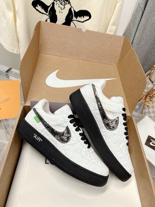Nike Air Force 1 X LOUIS VUITTON