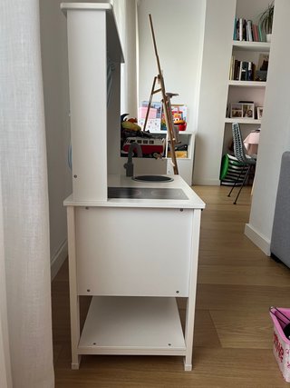 Cocina de juguete blanca