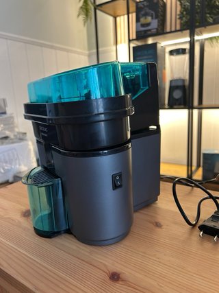 Exprimidor Cecotec Essential Vita