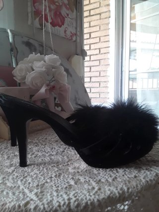 Sandalias Oysho Tacon Pompon Raso Talla 40