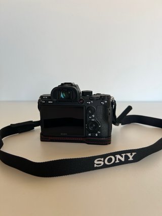 Sony Alpha A7 III (A7III) Cámara