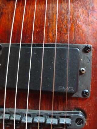 Guitarra Eléctrica Explorer Madera