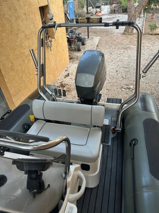 Semirrígida Valiant DR520