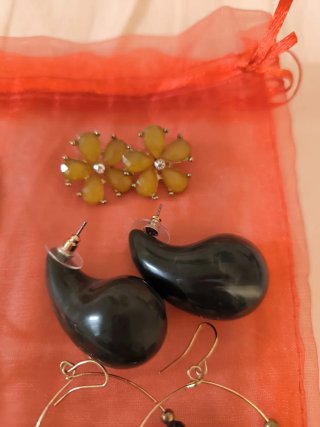 Lote de pendientes variados
