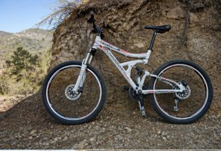 Bicicleta MTB Doble Suspensión