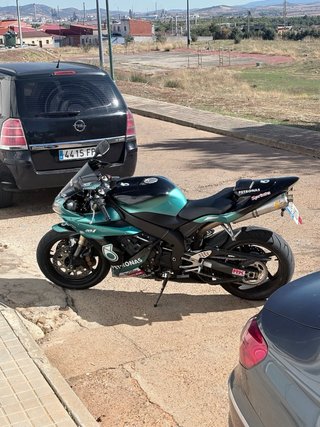Yamaha R1 2006