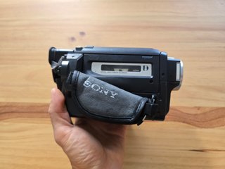 Videocámara Sony Digital8 TRV130E