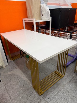 Mesa Comedor/Reunión Patas Doradas para 8 personas