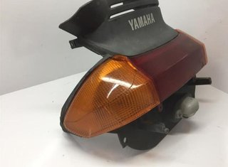 Yamaha 1121 piloto trasero jog 50 r