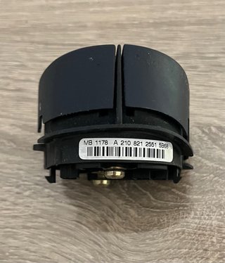 Botón Volante Mercedes W210 Multifunción Dcho.
