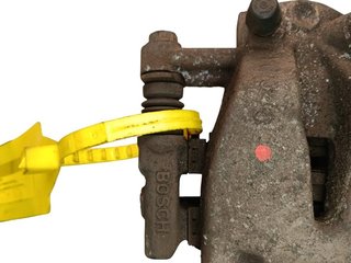 PINZA DE FRENO TRASERA DERECHA TOYOTA COROLLA VER
