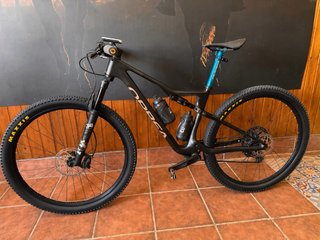 Bicicleta Orbea Oiz Carbono    90 km