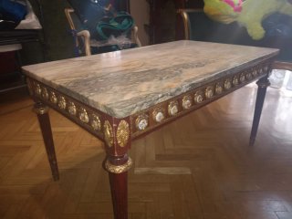 Mesa de centro mármol, madera, medallones.Vintage