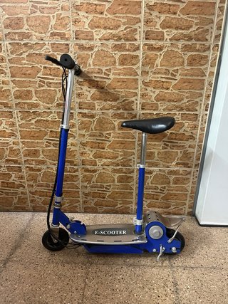 Patinete Eléctrico E-SCOOTER con Asiento
