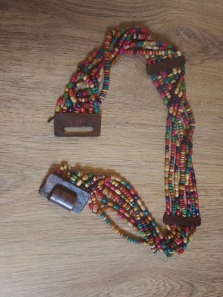 Cinturón de cuentas de madera multicolor