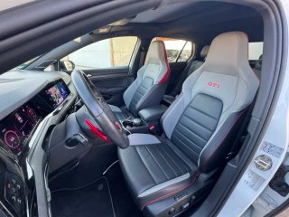 Volkswagen Golf 2024