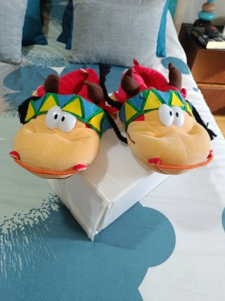 Zapatillas de peluche divertidas