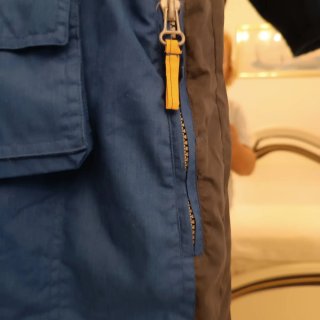 Mono de esquí azul talla 12