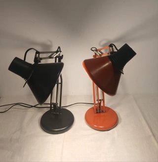 LAMPADE DA SCRITTOIO FASE IN ROSSO E NERO
