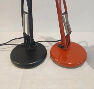 LAMPADE DA SCRITTOIO FASE IN ROSSO E NERO