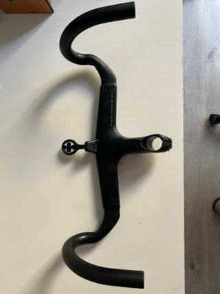 Manillar Integrado Trek Madone SLR Gen 7 Negro
