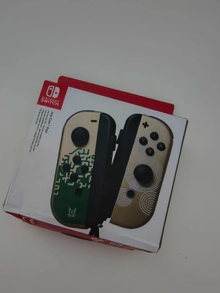 Mandos Nintendo Switch JoyCon Dorados