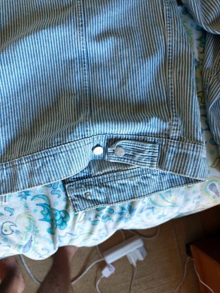 Chaqueta vaquera Pull&Bear rayas azules Talla L