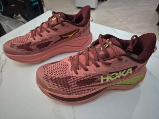 Zapatilla Hoka Mujer Rosa/Marrón