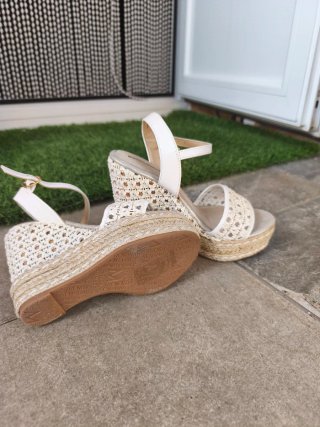 Sandalias cuña Mariamare Talla 35