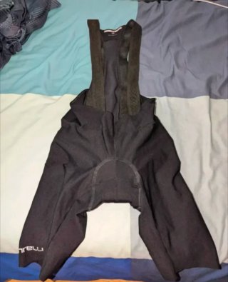 Lote ropa ciclismo hombre y mujer