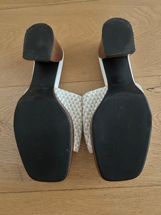 Sandalias NOAH HARMON Beige/Blanco