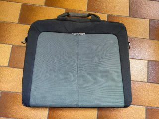 2 Borse Lavoro: Porta PC/documenti  Originali ....