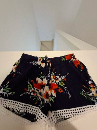 Shorts donna fantasia floreale mare