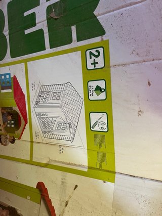 Caseta de jardín Feber para niños