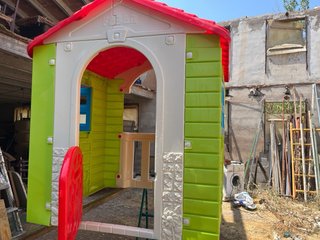 Caseta de jardín Feber para niños