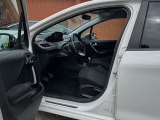 PEUGEOT 208 5P STYLE S 1.2L PureTech 60KW 82CV