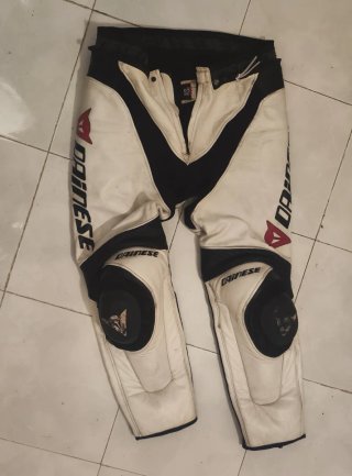 Mono Dainese Laguna Seca Talla 52