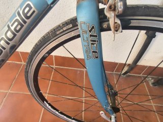 Bicicleta Cannondale CAAD4 Cicloturismo